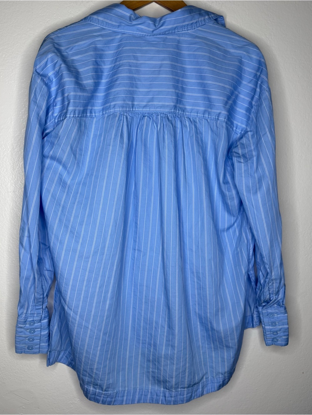 Free People Oversized Button downs shirts stripe Blue/White Sz S - Picture 2 of 7